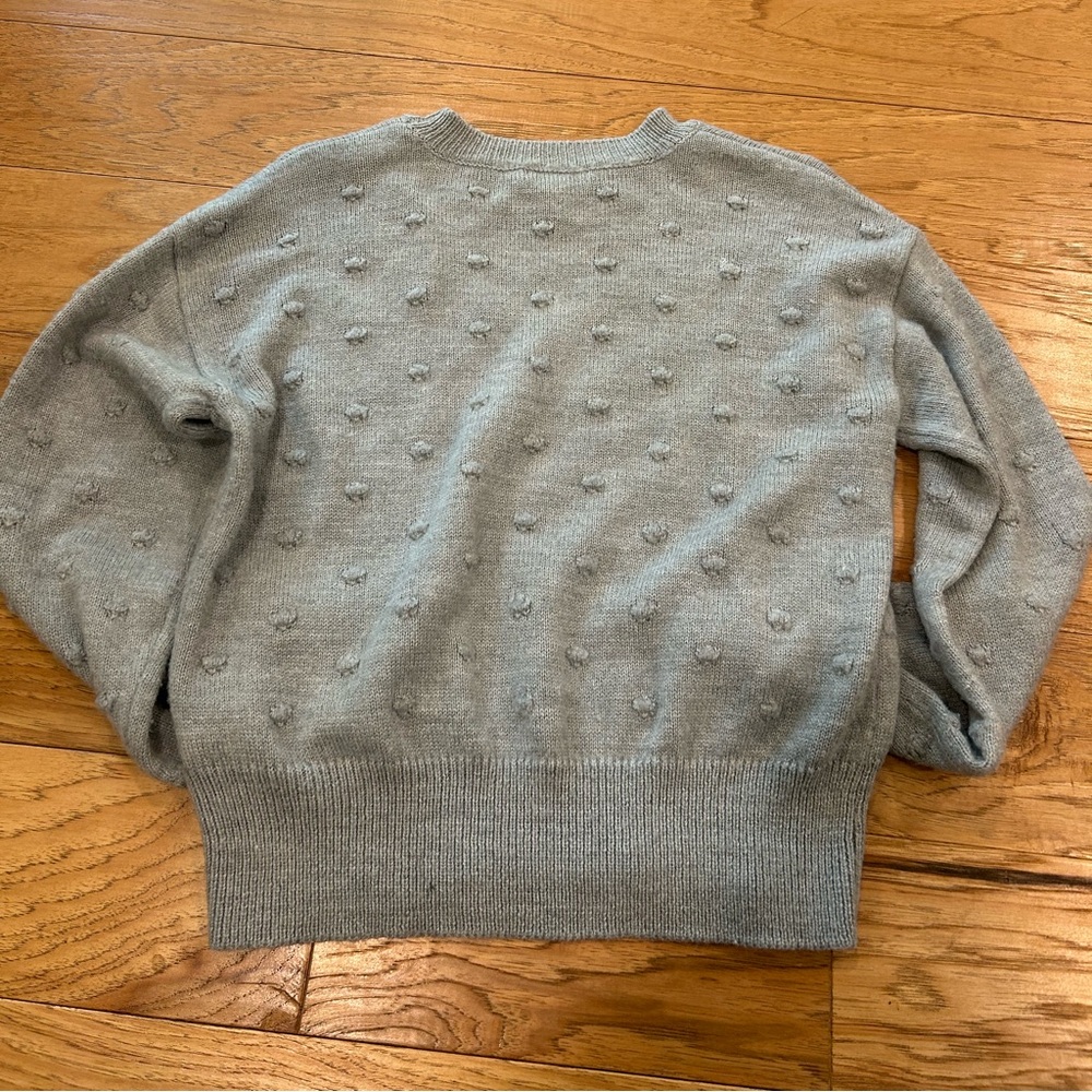 Sweater - Picture 2 of 3